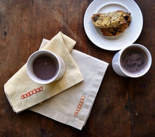 DIY Embroidered Chain of Heart Napkins