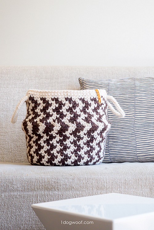 Crochet Zig Zag Belly Basket