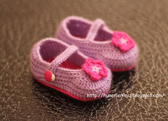 Crochet Hot Pink Baby Booties