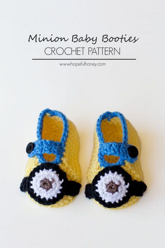 Special Crochet Minion Baby Shoes