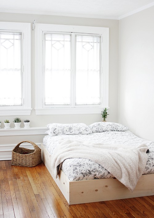 DIY Simple Bed Frame