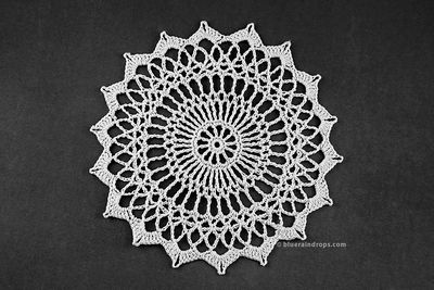 Small Dainty Crochet Doily Pattern