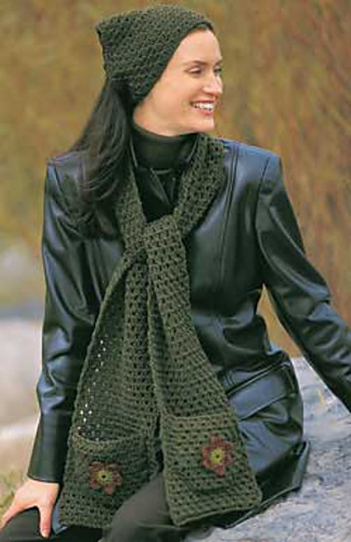 Crochet Applique Scarf