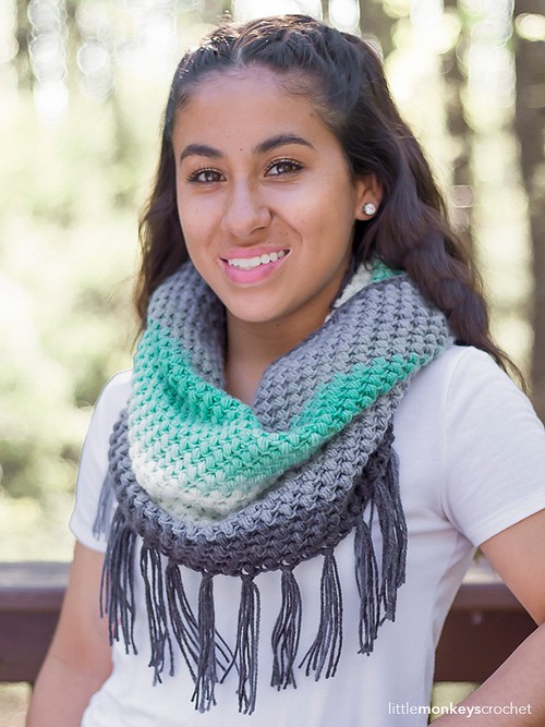Crochet Spring Bean Cowl