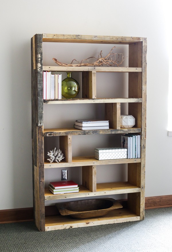 Crates And Reclaimed Pallet Bookshelf