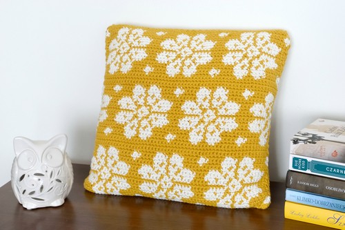 Crochet Dahlia Pillow