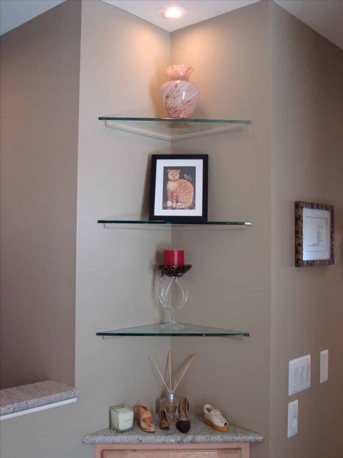 Hallway Complement With White Floating Corner Shelves