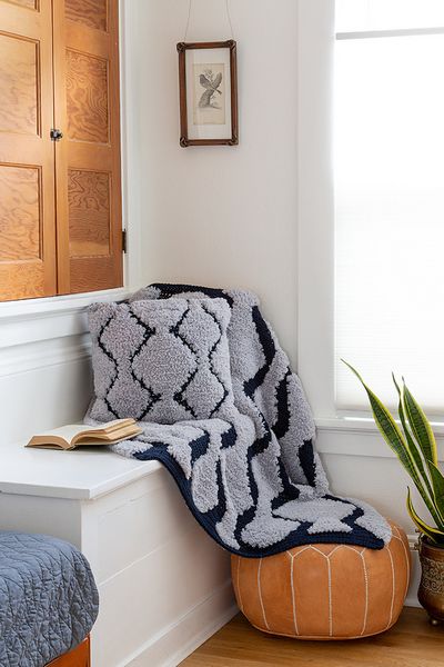 Riverwalk Pillow & Throw Pattern