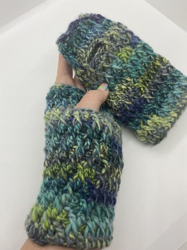 Crochet Alpine Fingerless Gloves Pattern