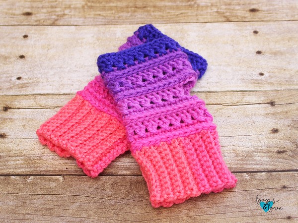 Crochet Criss Cross Fingerless Gloves Pattern