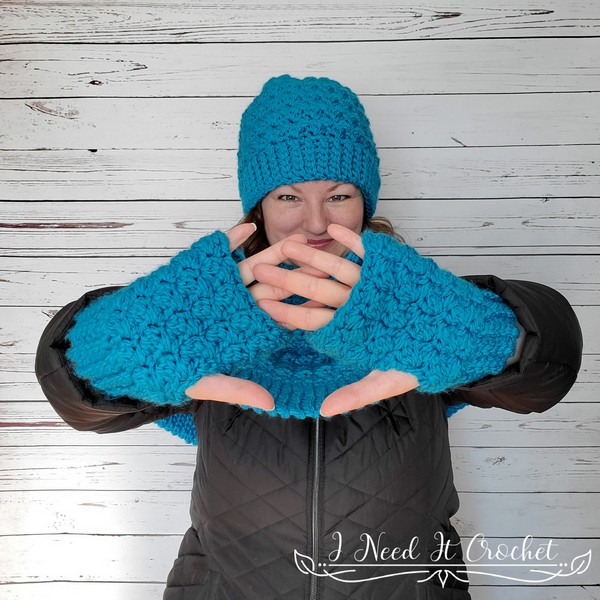 Crochet The Dead Of Winter Gloves Pattern