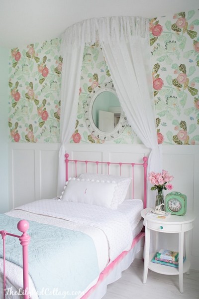 No-Sew Bed Canopy