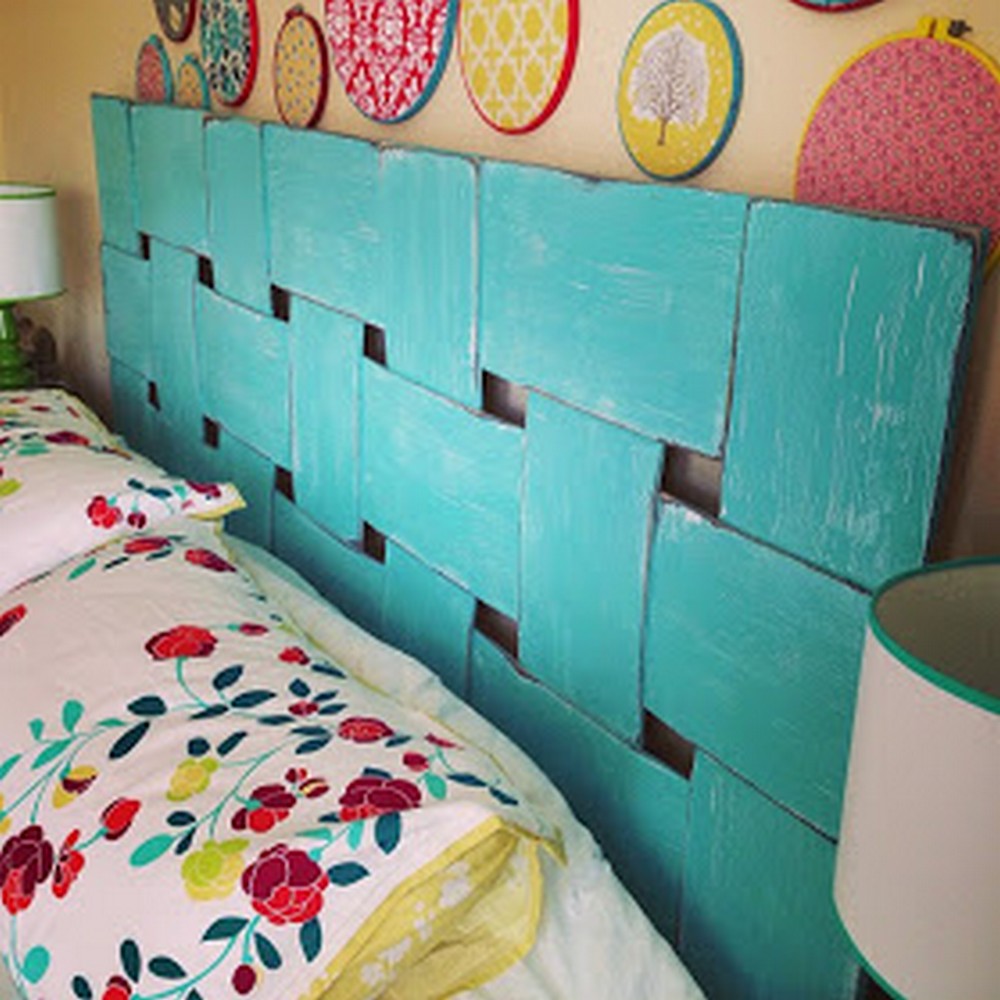 DIY Lattice Headboard Idea