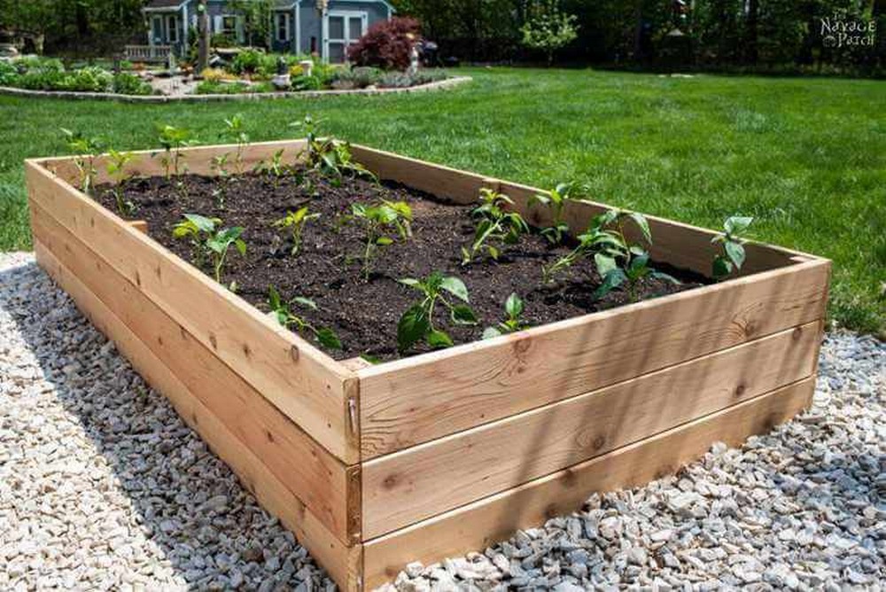 DIY Raised Garden Bed Plan 1