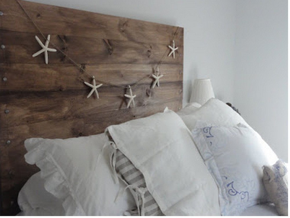 DIY Reclaimed Wood Headboard