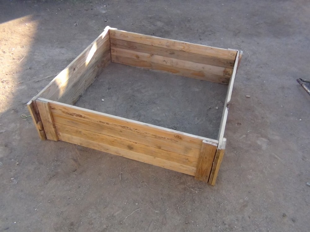 How To Make A Raised Bed Garden Box