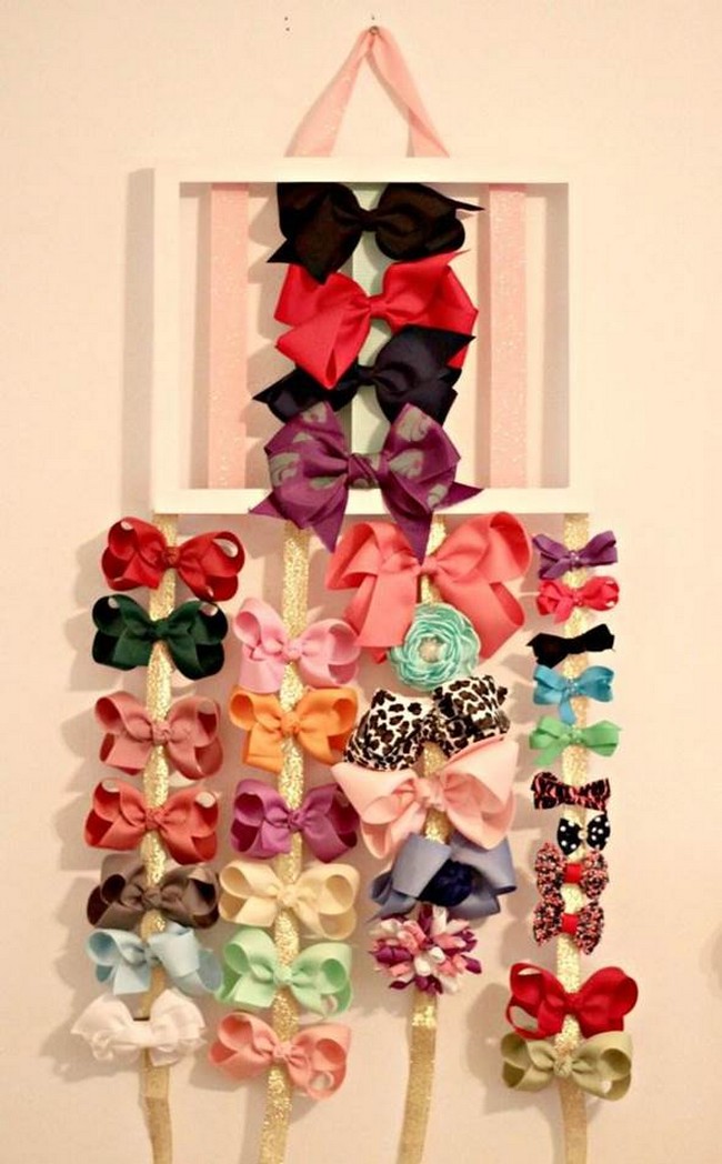 DIY Cheap Bow Holder