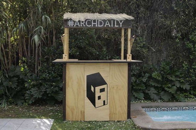 How To Build A Tiki Bar In 18 Steps