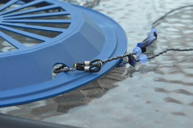 Paper Plate Holder Bird Feeder