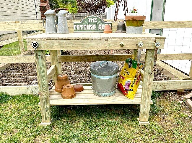 Potting Bench