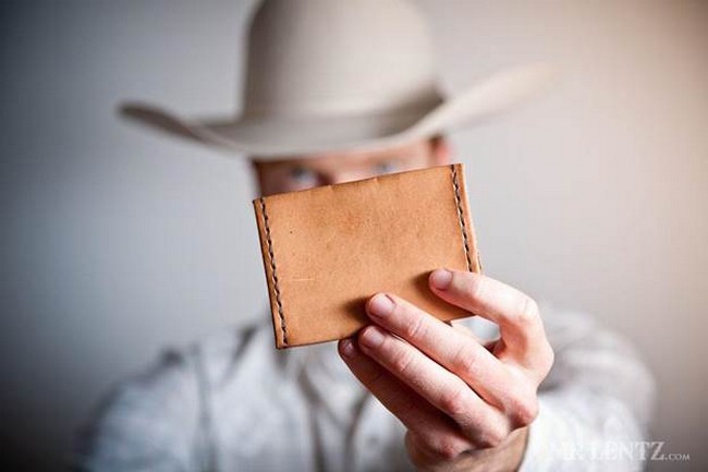 How To Make A Simple Leather Wallet