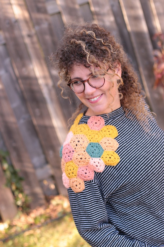 Mini Hexagon Shoulder
