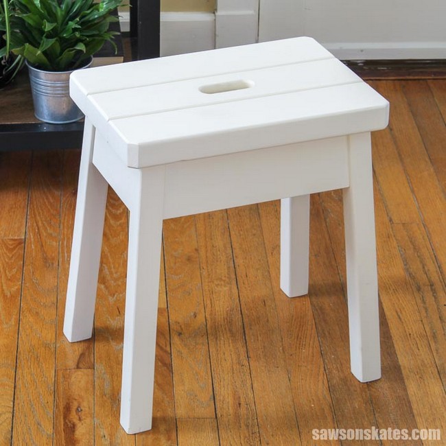 DIY Farmhouse Step Stool