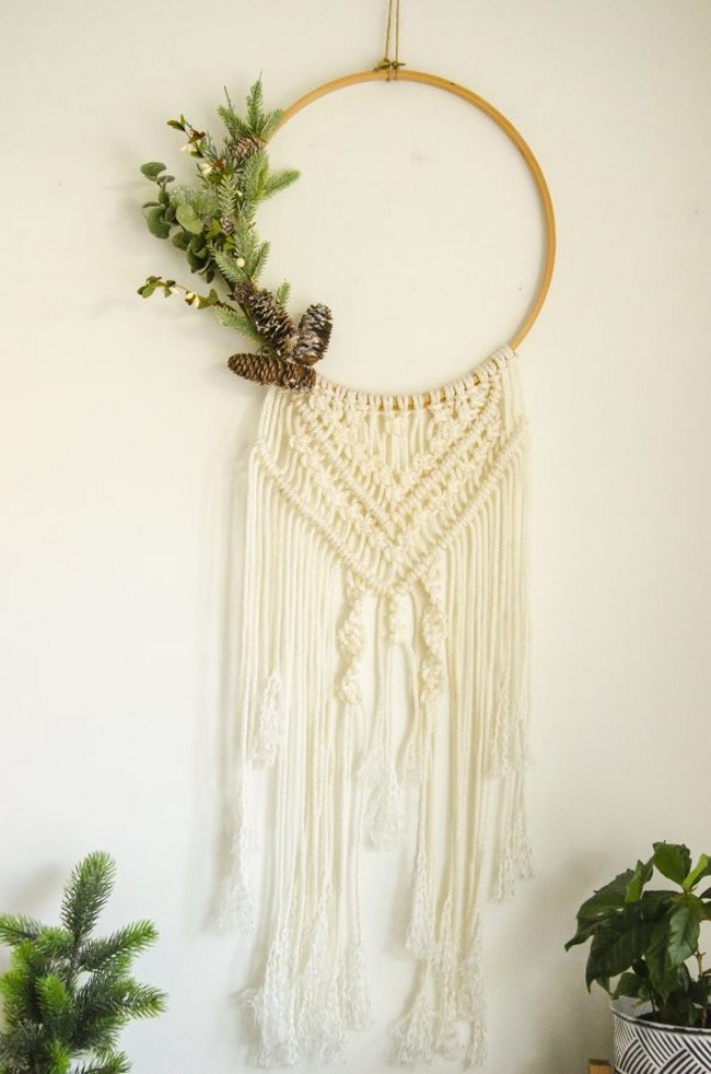 DIY Macrame Wall Hanging